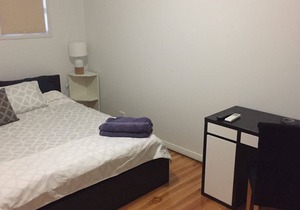 Large Glenelg 2bd Apartment - ELEVATION