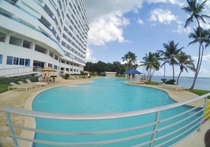Las Olas Beachfront Condo