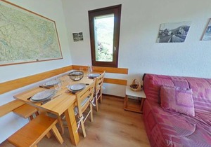 Le Grand-Bornand : Studio cabine, au pied des pistes, 5 couchages - FR-1-241-15
