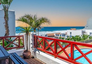 Le Paradis, Self-Catering Beachfront Apartments
