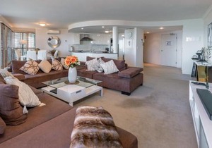 Le Point 702 Luxury and Views