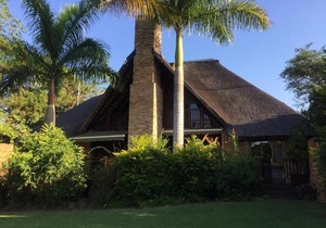 Legend Safaris - Kruger Park Lodge