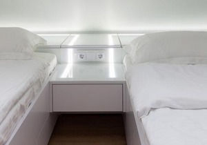 LEOGRAND Apartment on Doroshenka 38