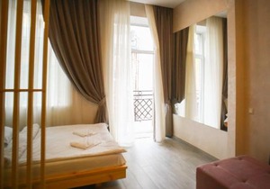 LEOGRAND Apartment on Drohobycha 4