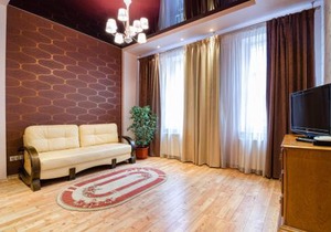 LEOGRAND Apartments on Doroshenka 34