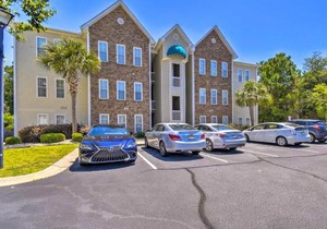 Less Than 2 Mi to Beach Savannah Shores Resort Condo!