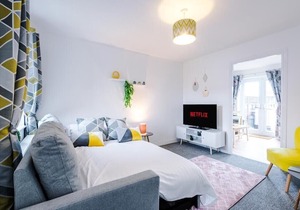 Lime Vale House, Fully Equipped/Free Parking/WiFi