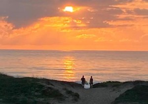 Lindo ap, mobiliado na praia do Novo Campeche