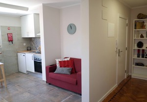 Lisbon Beach Apartments 2. Beach 500 Mts, terrace, barbecue, pets welcome.