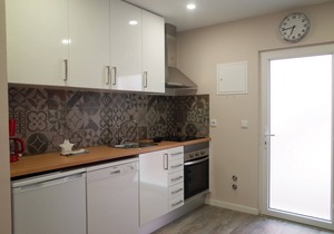 Lisbon Beach Apartments 7. Beach 5 minutes -terrace-barbecue-pets allowed-wifi