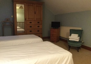 Llwyn Country House