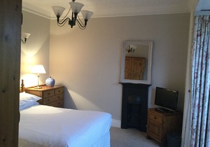 Llwyn Country House
