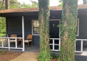Loblolly Pines Adventure Cabin 2 King