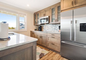 Located directly on the white sands of Pine Point Beach.