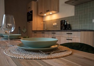 Lodging 1: Spacious and luxurious 4 to 6 person apartment.