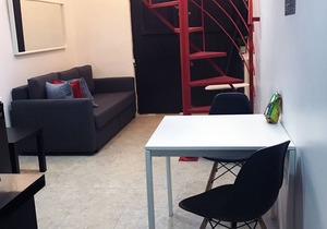 Loft Aparment Steps From Nightlife, Gladiolas II/Loft + Room/Free WIFI - 2102