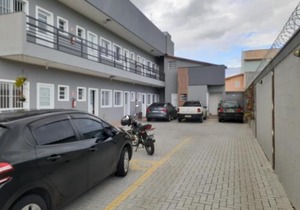 Loft4 COMPLETO AR CANAIS ASSINAT GARAGEM INTERNET prox Aparecida e Industrias