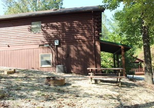 Log Cabin 2B at Osborn Boat Ramp on Patoka Lake
