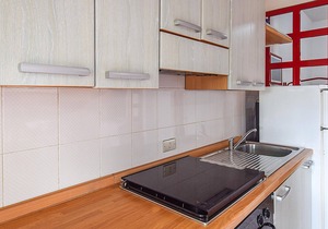 Look forward to a beautiful view of the countryside on vacation in this vacation apartment.