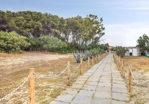 Look forward to a relaxing vacation in this vacation apartment near the beach.