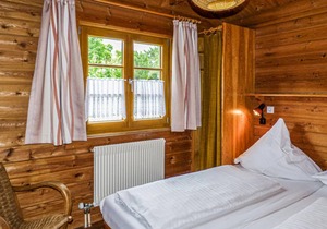 Look forward to a relaxing vacation in the wooden house in the Lauterdörfle vacation park in the Swa