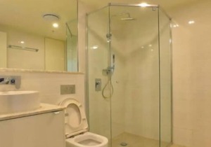 Lovely 1 Bed Apt Apt w/ FREE Parking @Bowen Hills