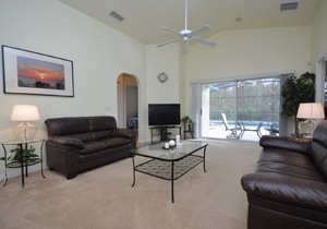 Lovely 5 Bed Game Spa Pool Home in Sandy Ridge
