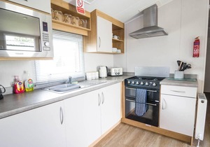 Lovely caravan for hire at Southview Holiday Park near Skegness ref 33032S
