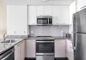 Lovely Kendall Square 1BR w/Concierge & Gym, steps to MIT, by Blueground