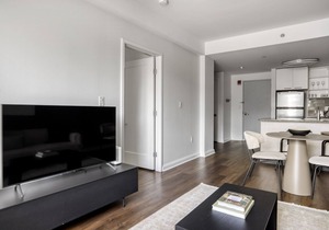 Lovely Kendall Square 1BR w/Concierge & Gym, steps to MIT, by Blueground