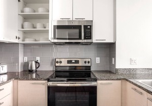 Lovely Kendall Square 1BR w/Concierge & Gym, steps to MIT, by Blueground