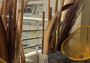 Lovely Loft Apt Recently furnished