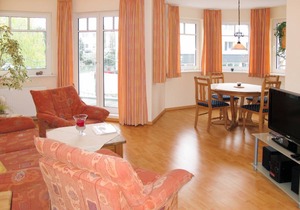 Luise von Preußen with 2 bedrooms and 1.5 bathrooms