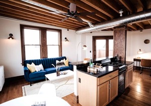 💖 Lux Midtown Penthouse w/ Rooftop Deck ⚡Internet
