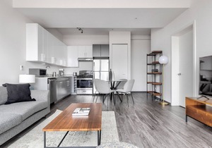 Luxe Logan Square 2BR w/Gym, Roof Deck, 1 block to L, by Blueground (ID #CHI371)