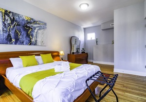 Luxurious 3BR in Irving Park