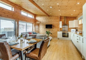 Luxurious and contemporary Finnish log lodge.