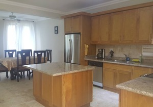 Luxury 2BD Condo in Beachfront Residence, Guest-Friendly, Near Everything
