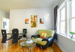 Luxury 4BR in Irving Park 33011