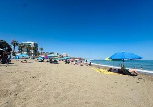 Luxury beachfront apartment in Benalmadena Costa