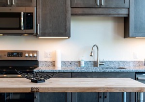 Luxury Downtown Bangor Apartment
