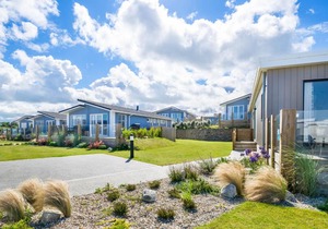 Luxury Harlyn Lodge in Holywell Bay