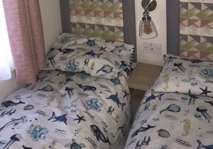 Luxury Holiday Lodge: 13 Elm Close