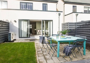 Luxury home near the beach at Holywell Bay