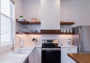 Luxury Open-Concept Condo, <5 Minutes to Downtown