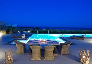 Luxury Paros Villas | De Luxe Villa | 4 Bedrooms | Astounding Sea View & Access.