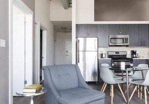 Luxury room with Private bathroom on Michigan avenue 702