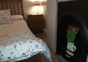 Lyndene