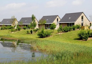 Maaspark Boschmolenplas - Tuinblik