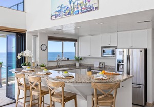 Magnificent Oceanfront Duplex E952-0